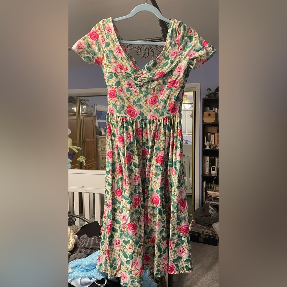Beautiful Unique Vintage floral dress FINAL PRICE - Picture 1 of 3